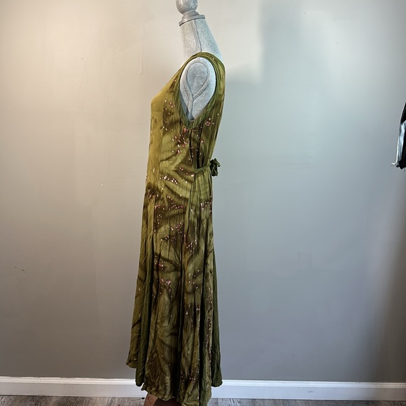 Pangaea Women’s Green Artsy Forrest Fairy Print Midi Dress Whimsigoth Size S/M - Picture 4 of 16